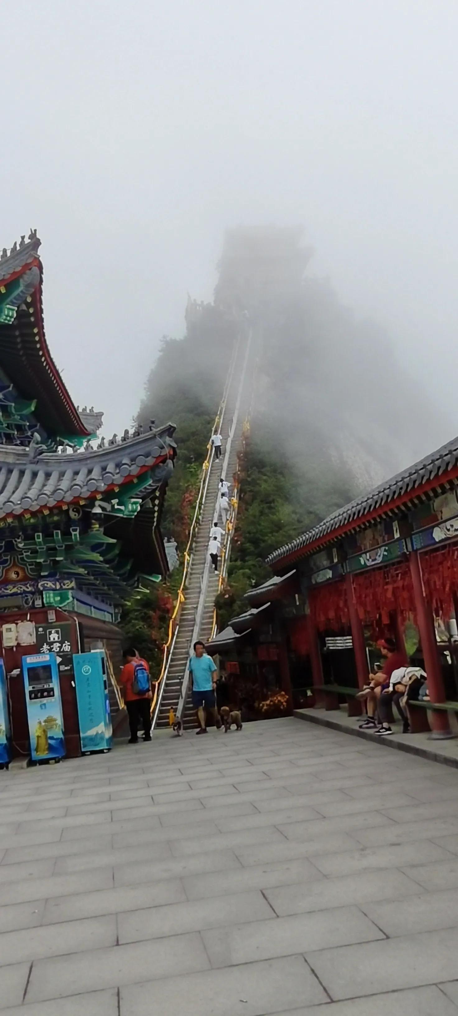 修山工，一道别样美景