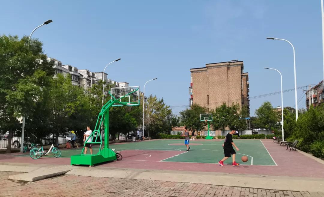 塘沽哪有免费开放的篮球场,塘沽篮球场地址在哪里