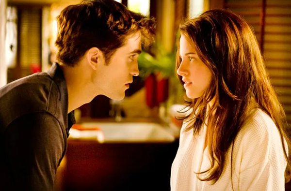 暮光女主克里斯汀霹雳娇娃,暮光女克里斯汀照片