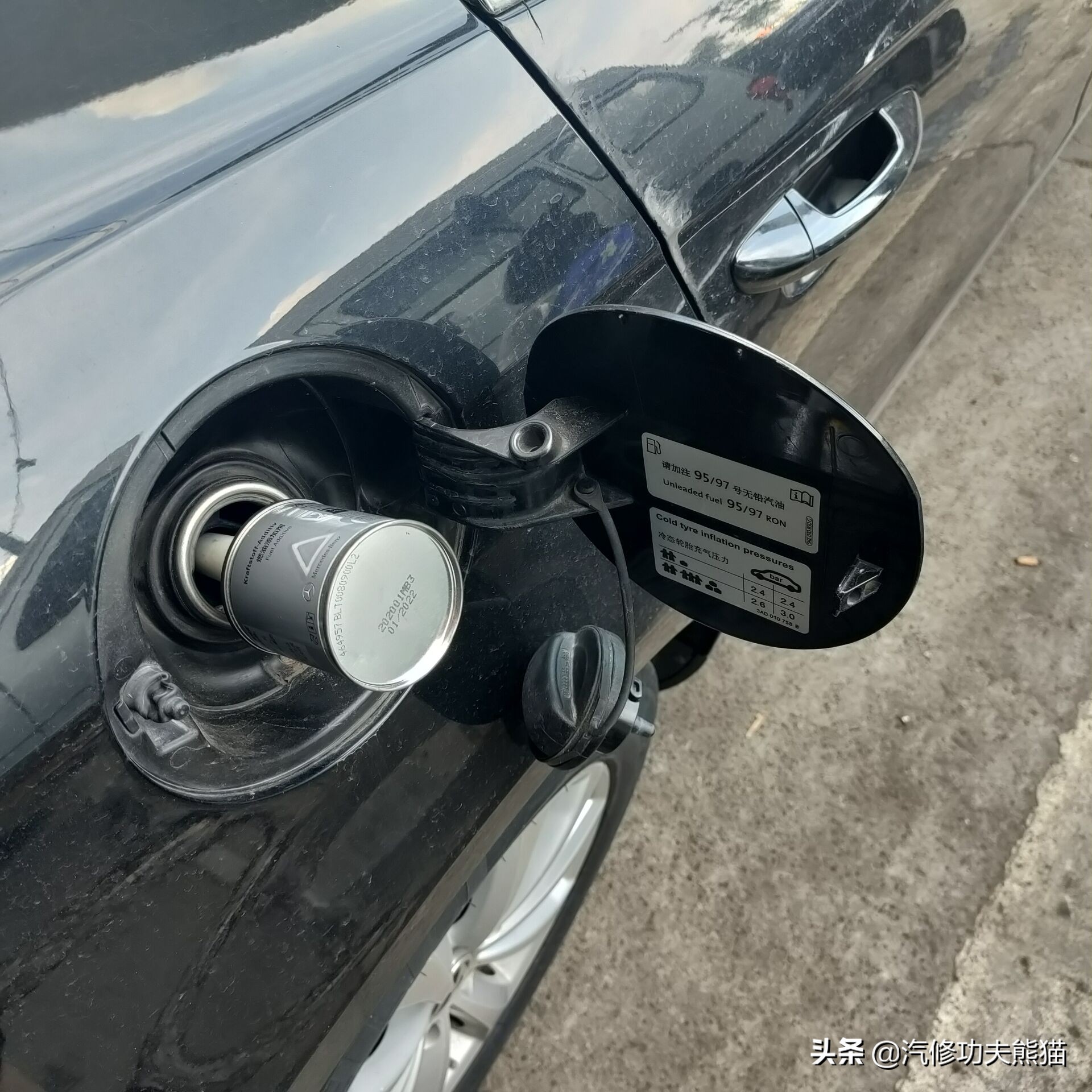 爱车养护烧机油要趁早治理,爱车烧机油