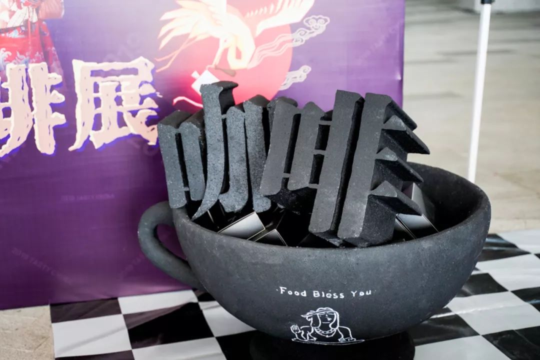 英国这个美食荒漠上，下午茶是棵仙人掌