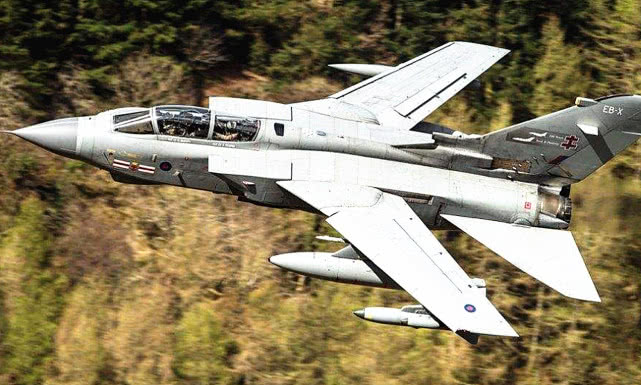 厉害的导弹飞机,厉害飞机