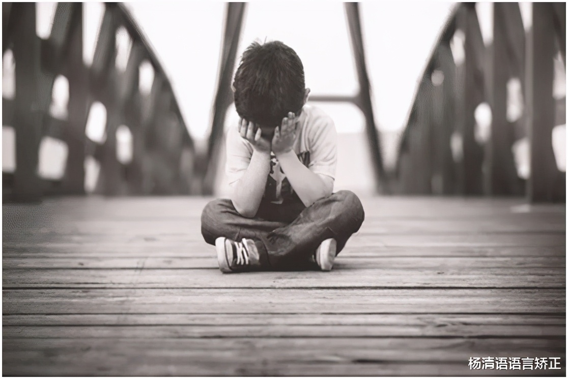 发育迟缓孩子不会沟通交流怎么办,三岁多的孩子不说话语言发育迟缓