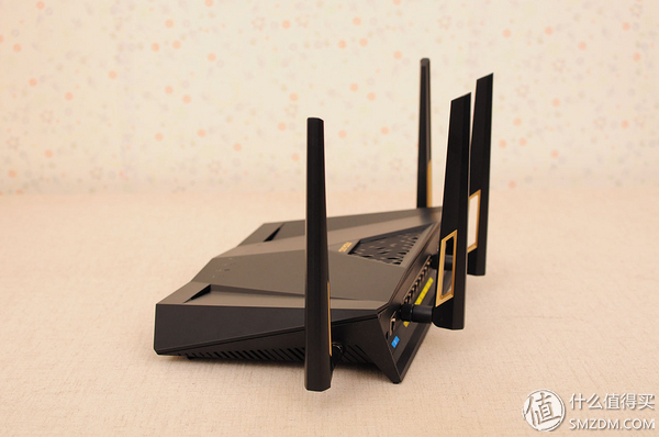 能穿墙不掉线的路由器,能穿墙的路由器打游戏不卡