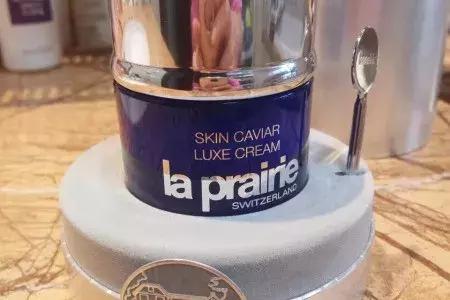 徐璐推荐一款平价精华,徐璐安利面霜