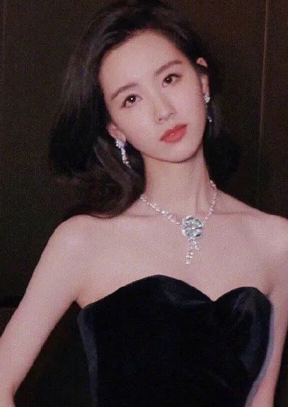 上了n次热搜的这款发型，细软油的我居然也能拥有