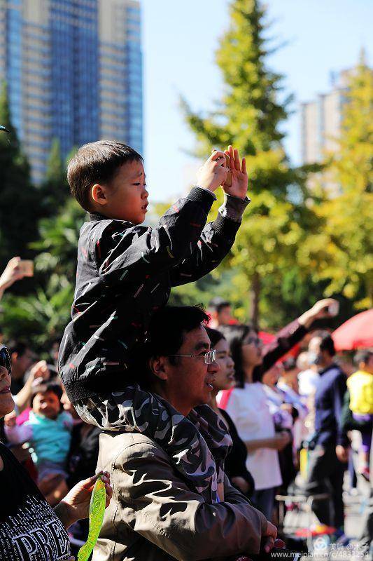 儿童摄影：童年是金色的，满满的幸福