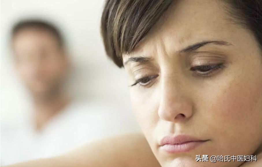 例假时间老不准，不是提前就是延后，什么原因？