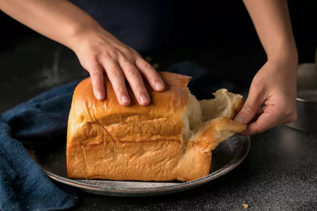 烘焙淡奶油可以打发吗,烘焙新手入门教程如何打发奶油