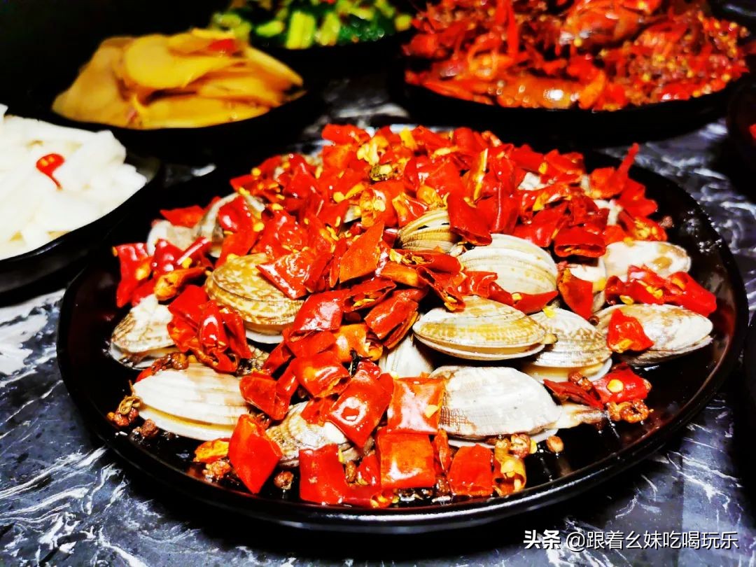 太燃了歌曲视频,西安音乐烧烤餐厅