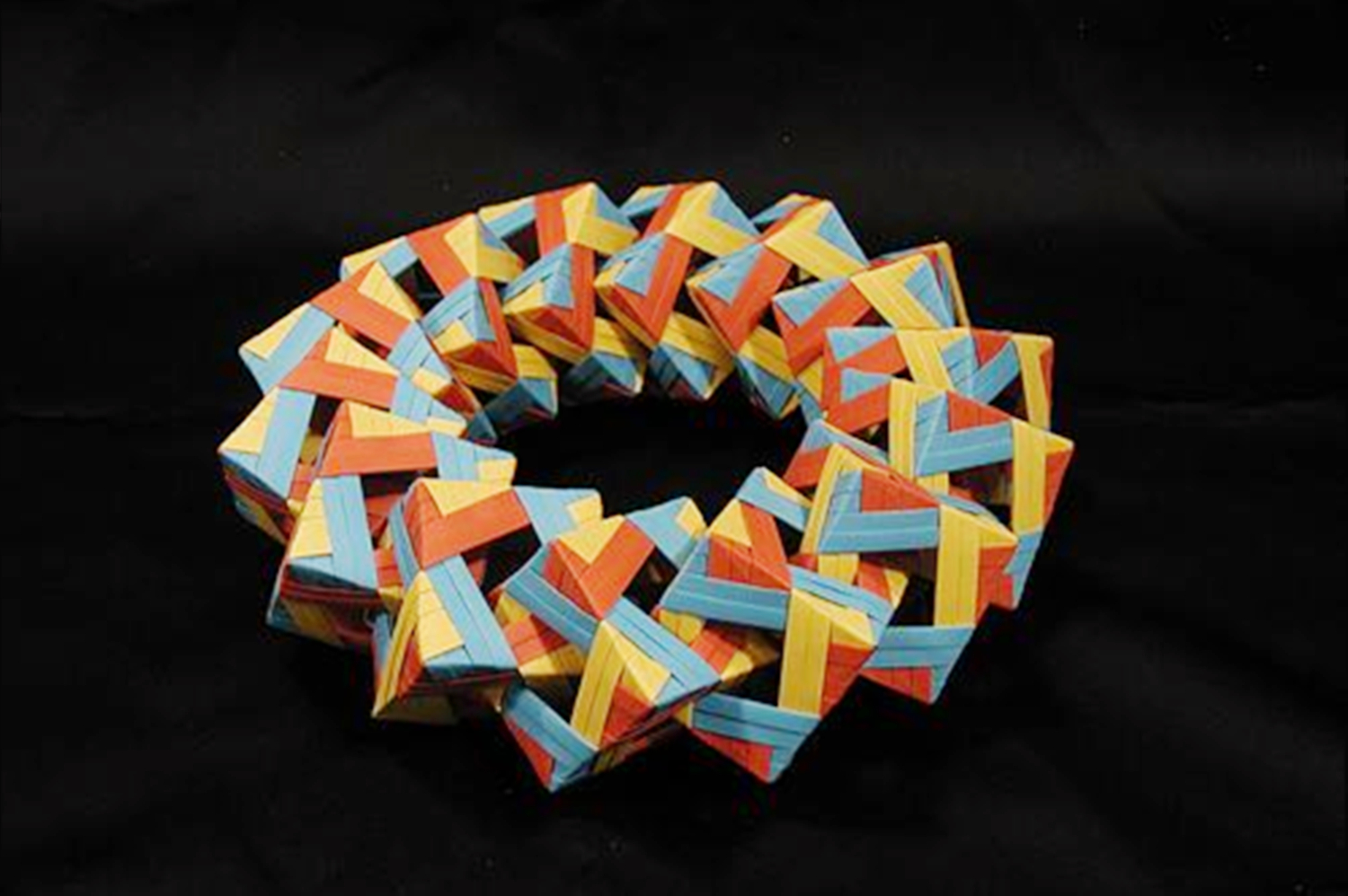 15岁考入麻省理工,十岁就考上麻省理工的天才