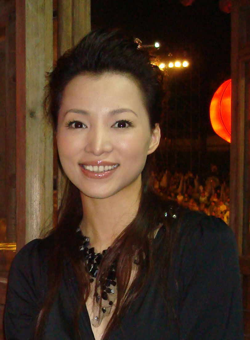 董卿主持节目全集完整版,周涛董卿同台主持的视频