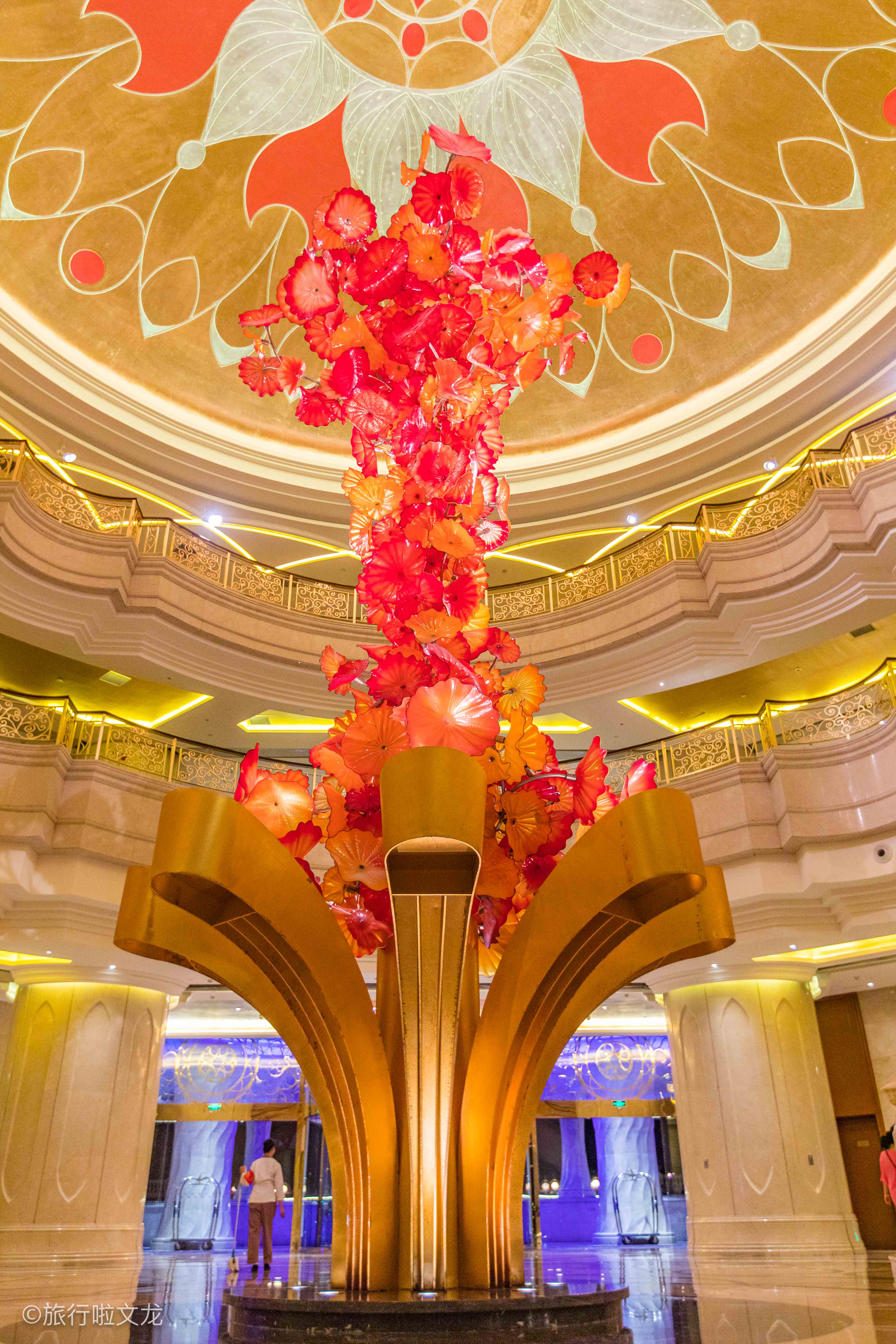 三亚离沙滩只有十米的酒店,三亚最值得推荐的三个酒店