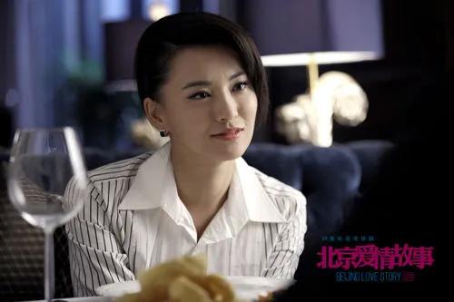 “神婆”莫小奇：大学怀孕生子，败光父母80万，圈内“乌鸦嘴”