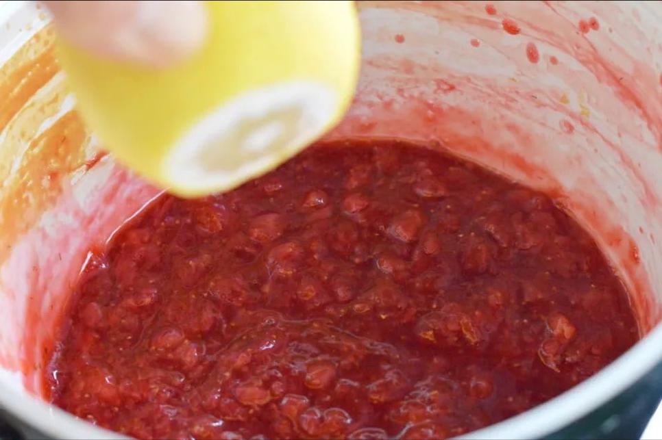 草莓牛乳推荐,韩国草莓牛乳制作方法