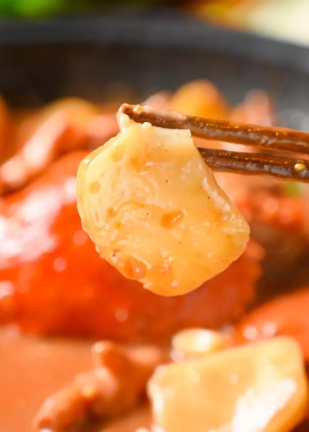 鸡煲界中的LV，澳洲龙虾做配菜，嗦一口就管不住嘴！