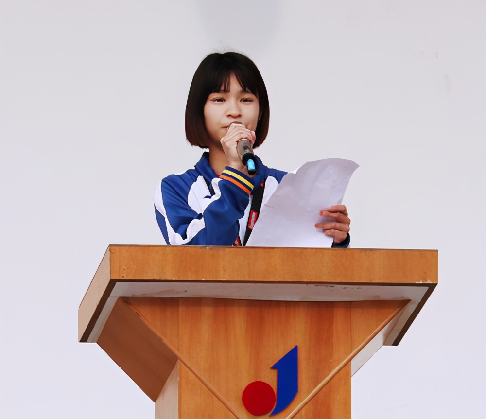 中华魂读书活动演讲稿,中华魂科技托起强国梦演讲结尾