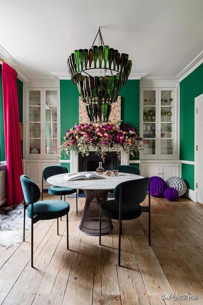 爱是一道光！治愈系祖母绿，宝石盛开的花园，绝美惊艳400年