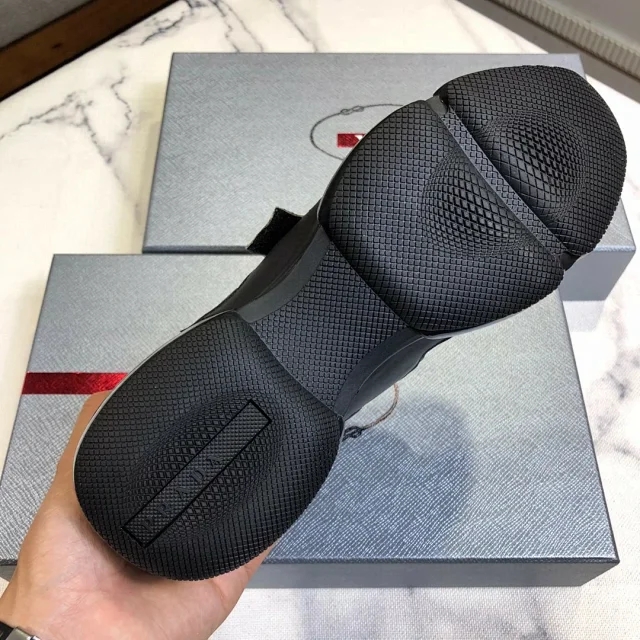 普拉达正品旗舰店鞋子,普拉达特价鞋