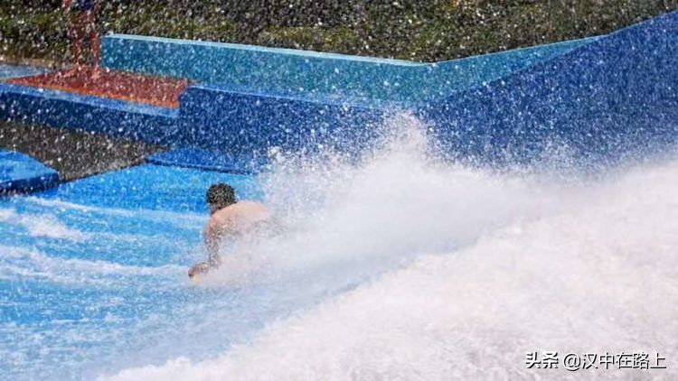 汉中市留坝县中国栈道欢乐水世界,汉中去留坝水世界攻略