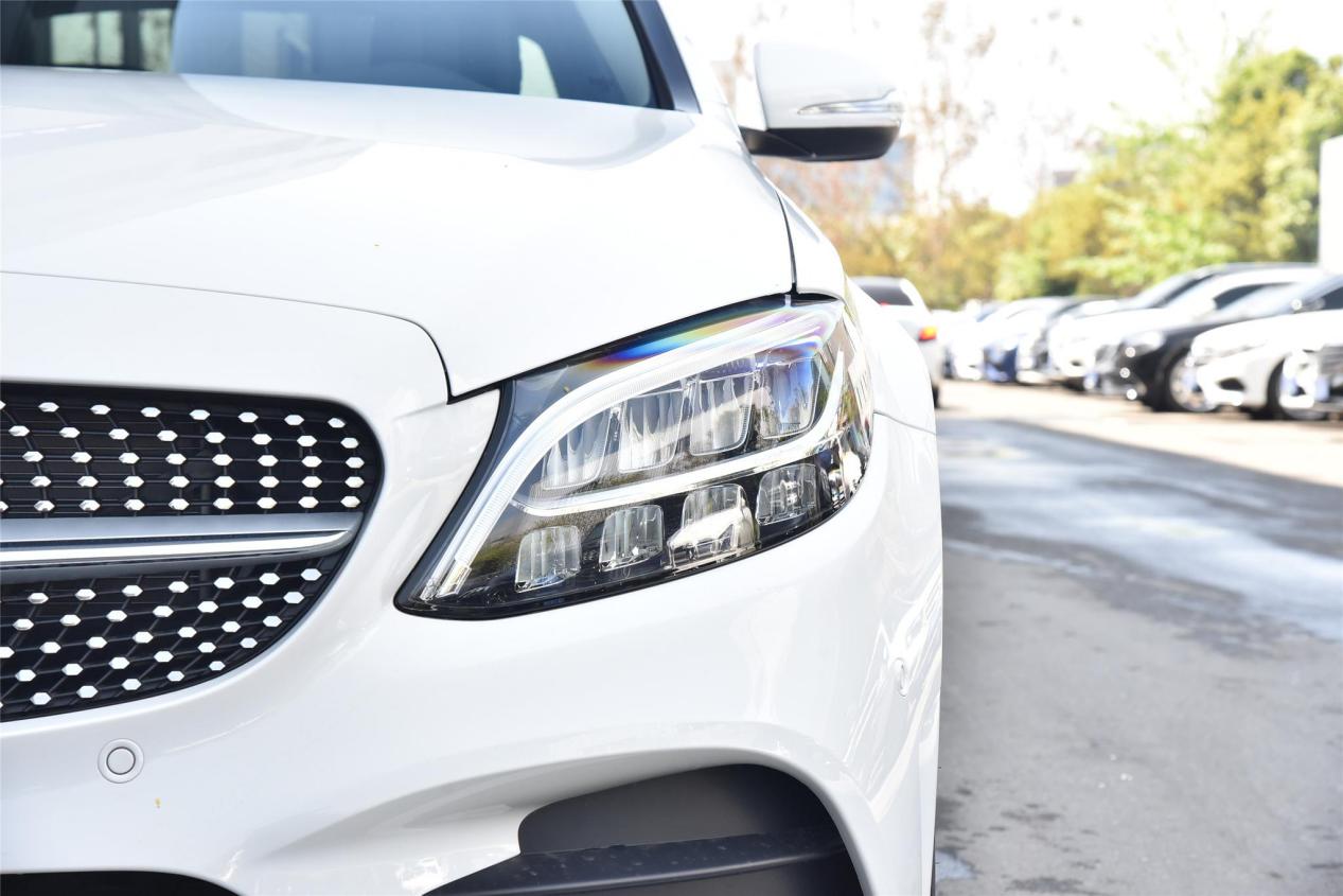 30万买什么德系豪华车？聊北京奔驰C260L，你愿不愿意买？