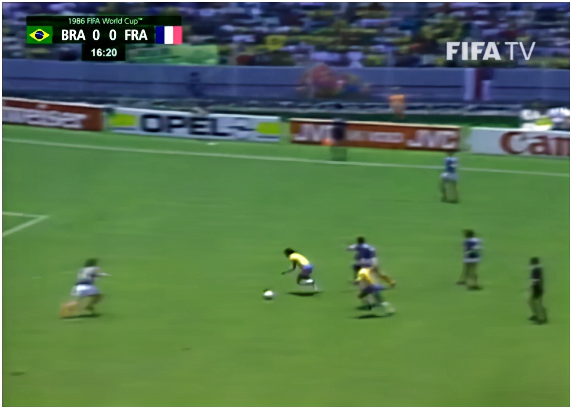 1986法国巴西经典之战,2006世界杯法国1-0巴西比赛图片