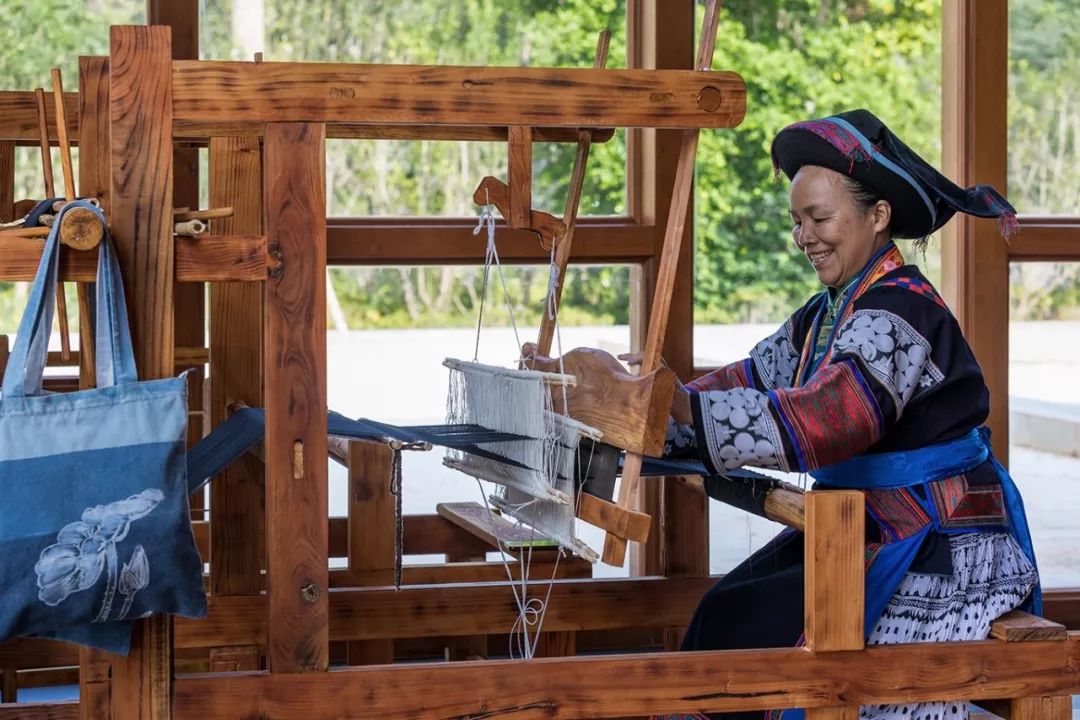 黄果树柏联温泉酒店是几星级酒店,黄果树柏联酒店在景区内怎么进去