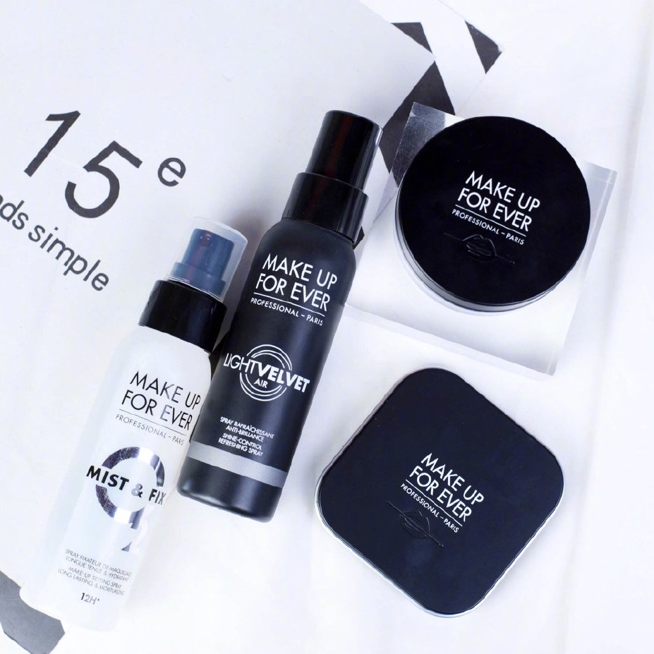 持久保湿补水控油不脱妆快速定妆,控油防水夏季持久定妆干油皮适用