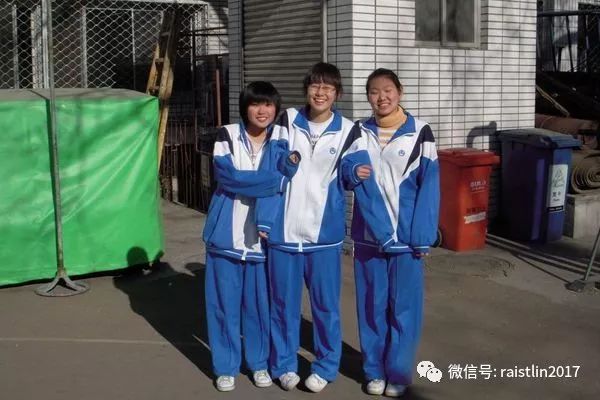 中国校服为啥那么难看,中国校服品牌问题