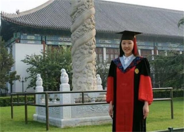 中国芯片才女黄芊芊最美照片,华为芯片科学家黄芊芊图片