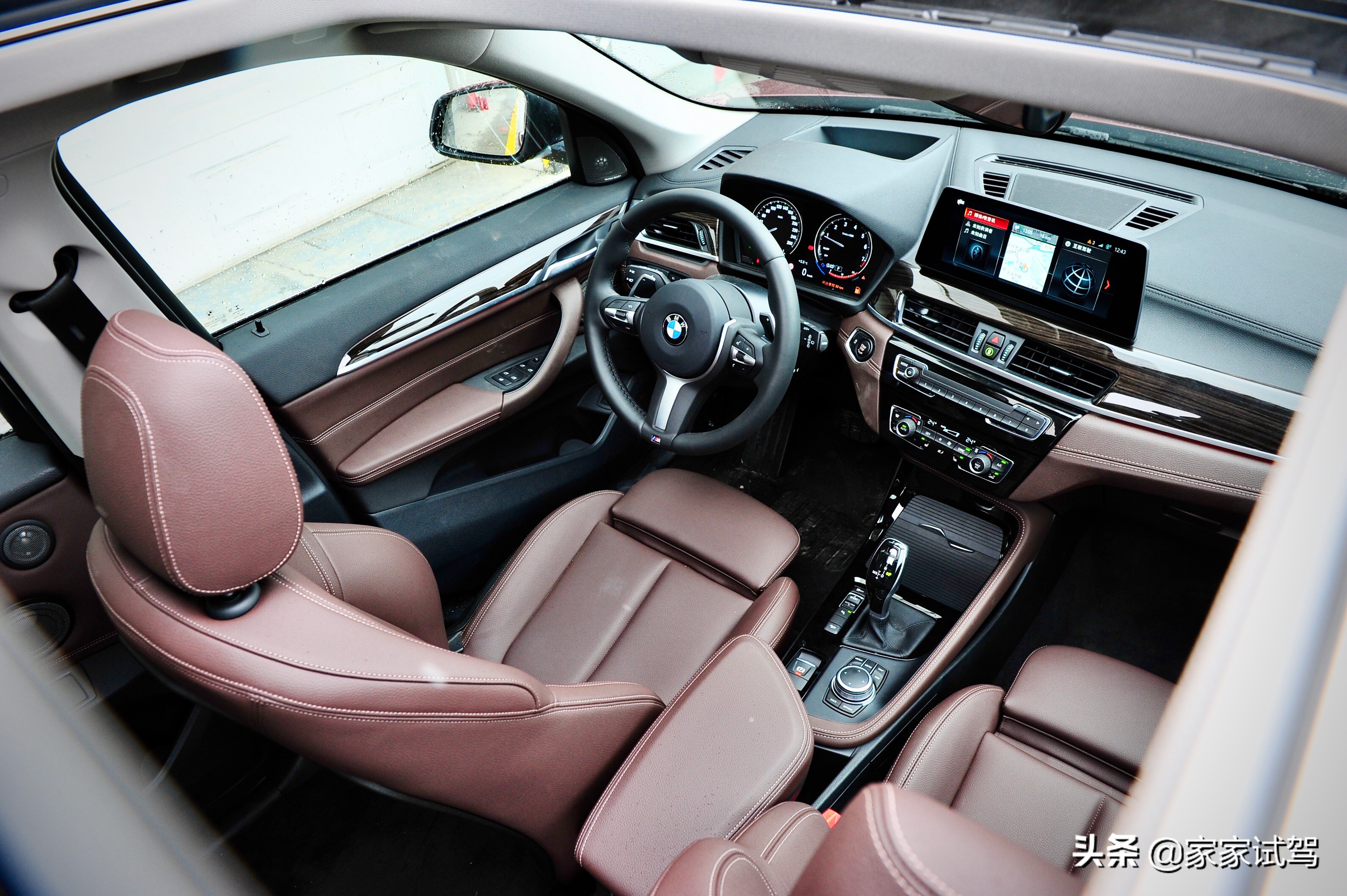 当新BMWX1遇见奔驰GLB，论一台紧凑型SUV该有的样子