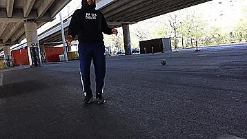 花式足球17个技巧教案,足球赛踢法攻略