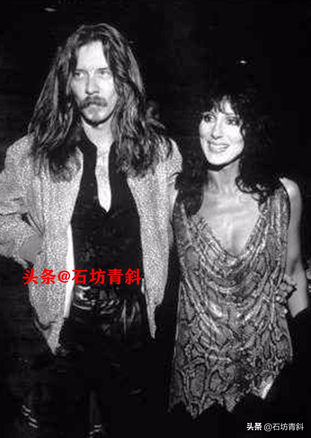 身边围绕无数小鲜肉，奇装异服的始祖，看她如何72变