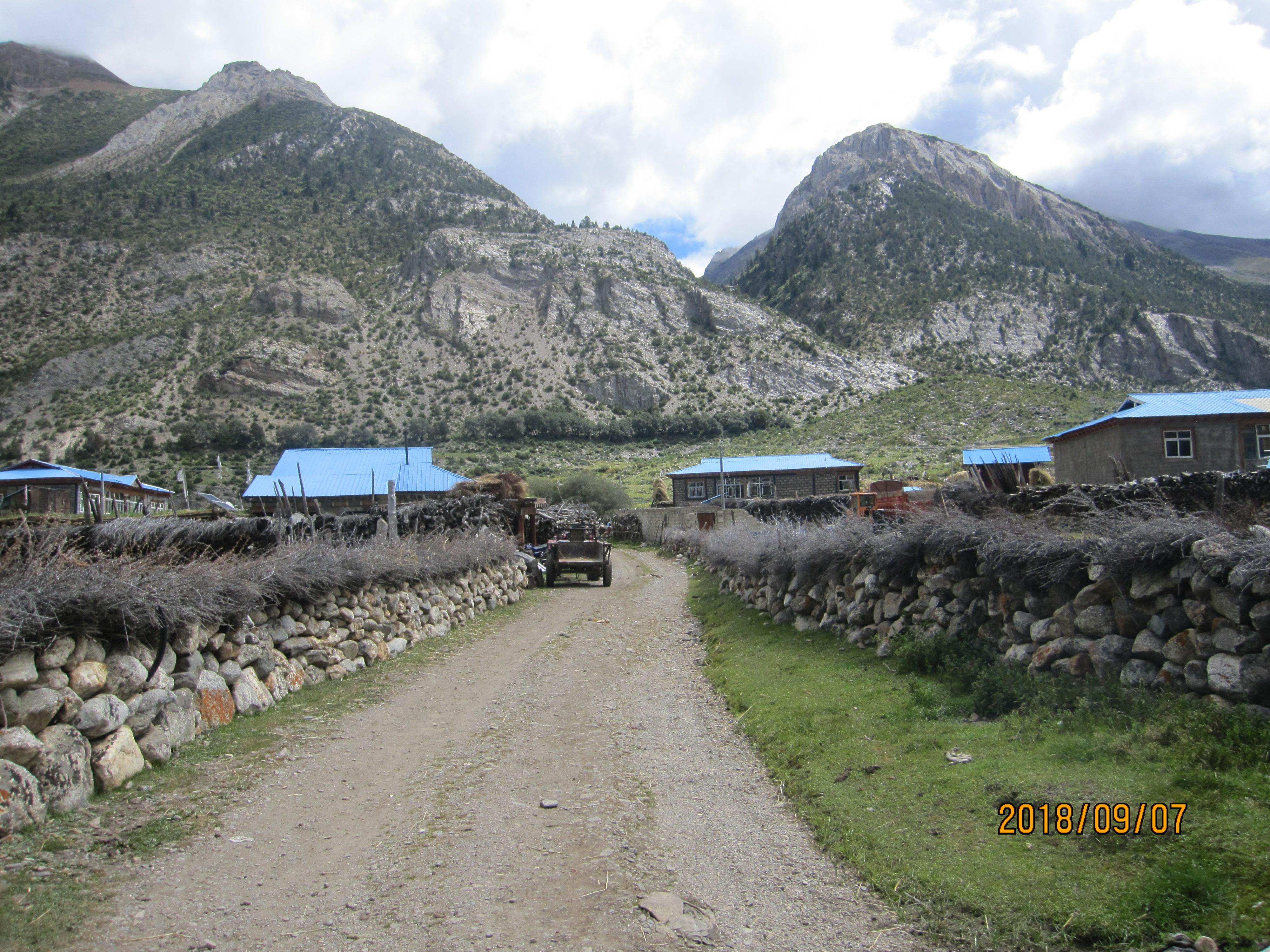 西藏第八天雪山下的然乌湖,从安徽到来西藏古冰川旅游攻略