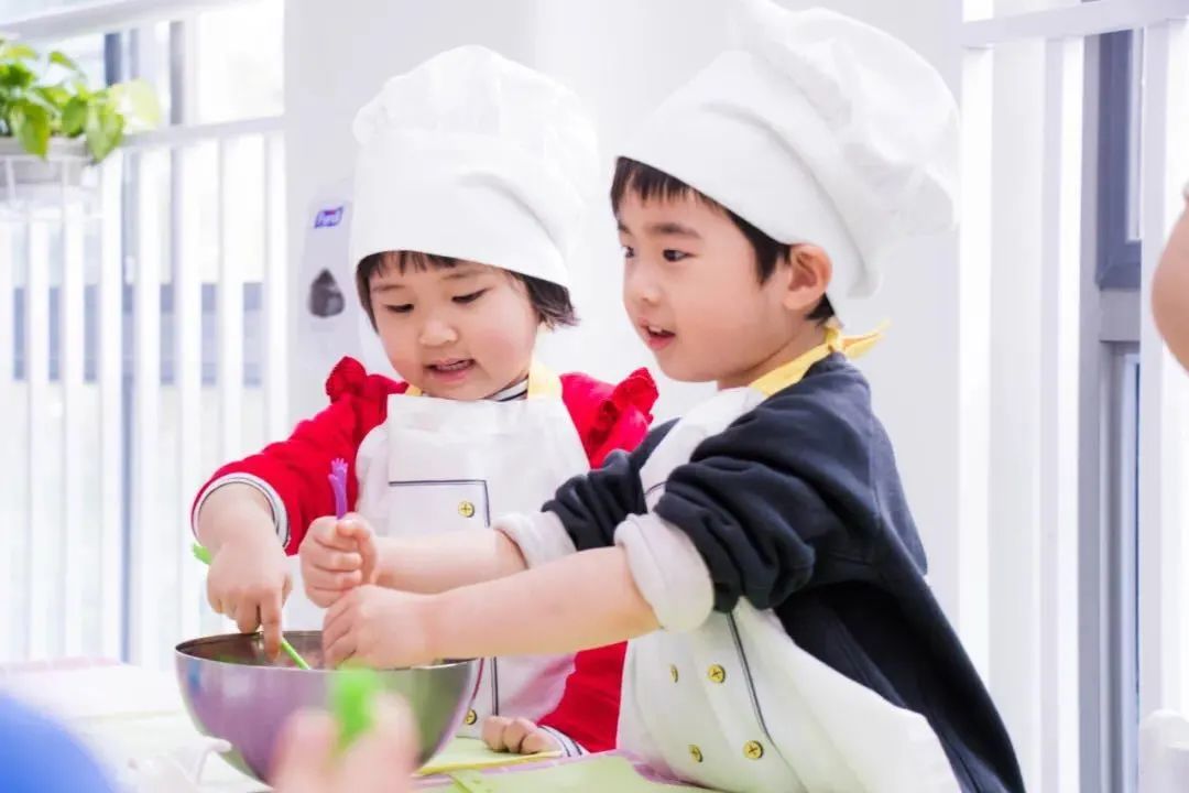 在厦门500万买岛内还是岛外学区房,在厦门一定要买学区房吗