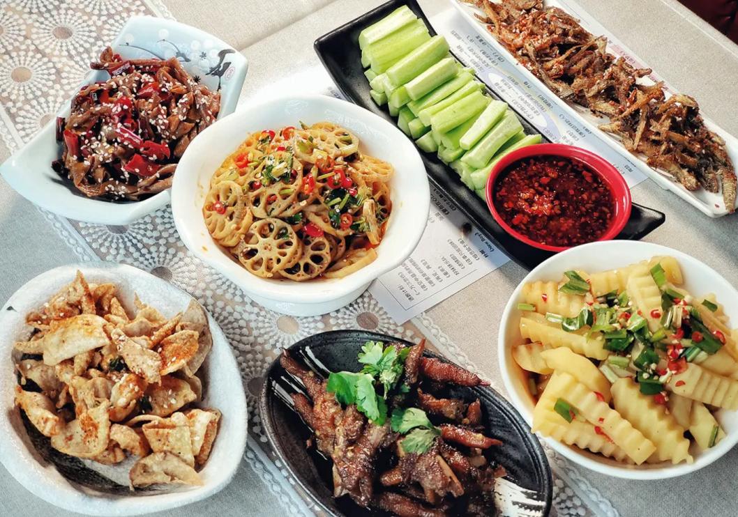 「风尚行」大地回暖，夜生活哪里嗨？新亚洲体育城告诉你