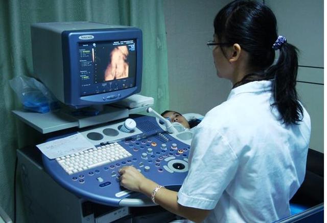 我都绝经12年了，怎么又出现流血了呢？这是咋回事？