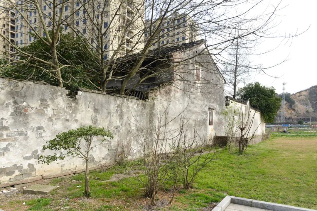 一对好友到绍兴改了3栋大宅，感叹：最高级的生活，在山水里