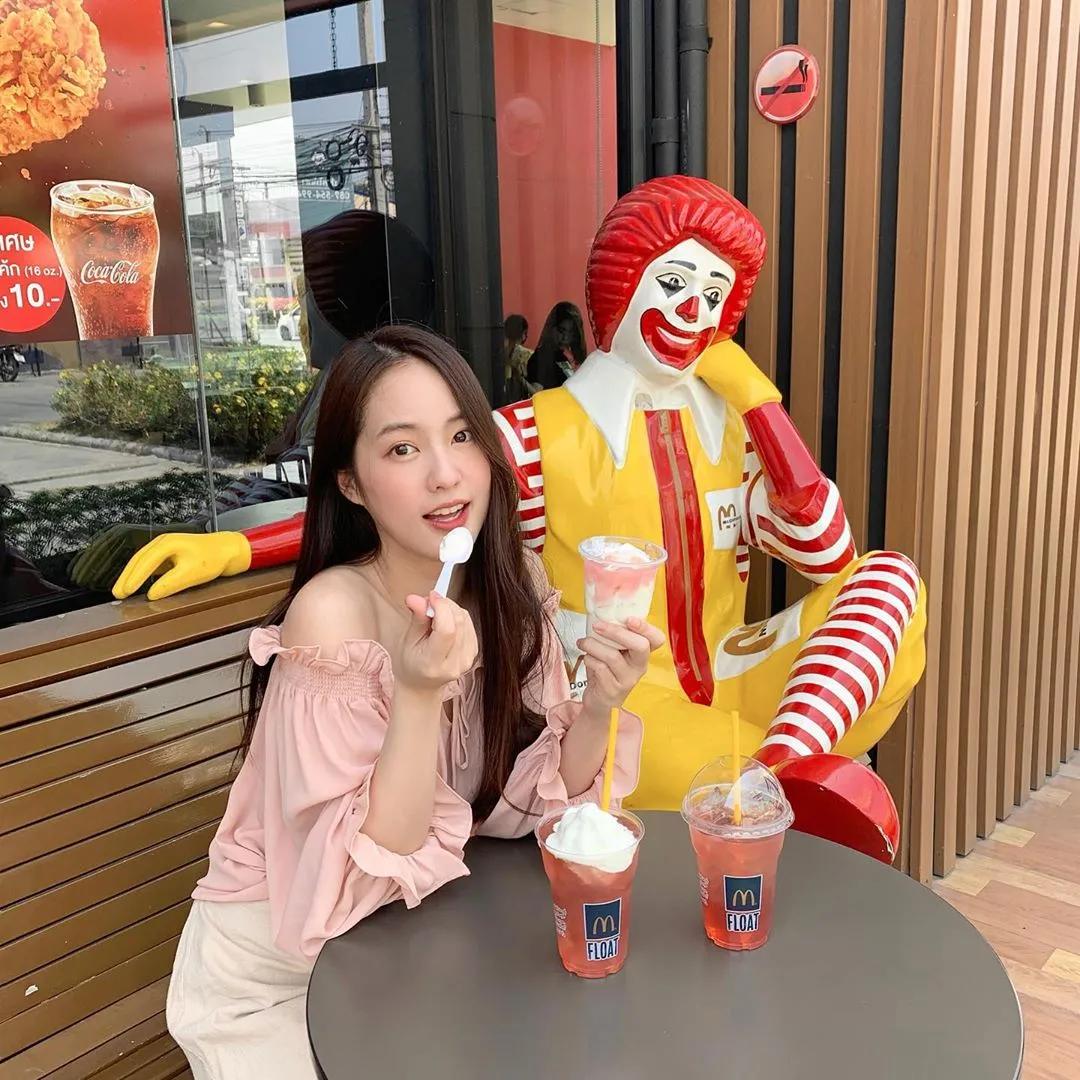 四百万粉丝眼中的“泰国最美初恋”长这样！看一眼就像谈了场恋爱