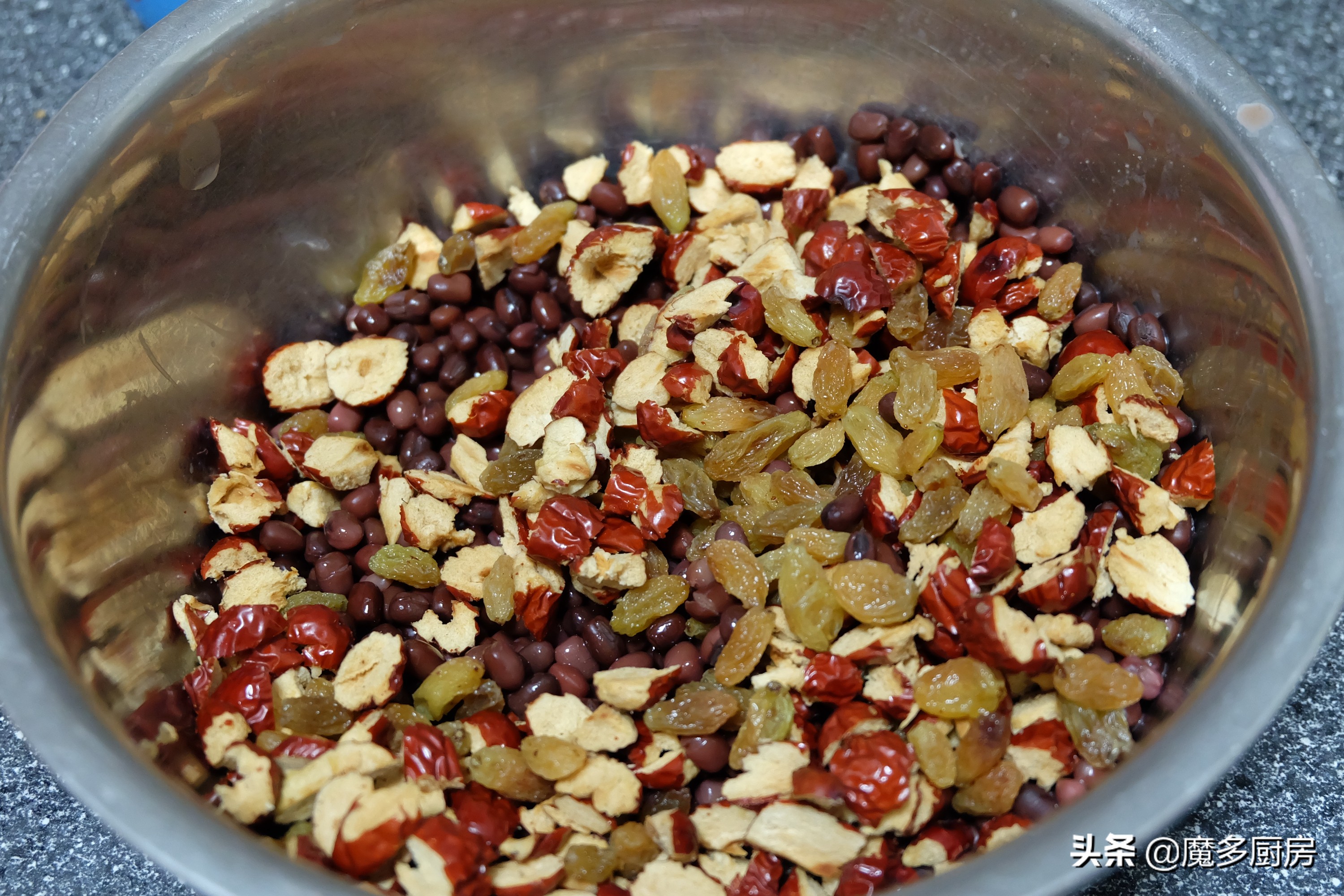 自己蒸的粘豆包香甜软糯真好吃,粘豆包怎么蒸才好吃呢教程