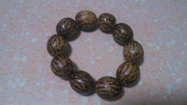 高档菩提子桃红色,高档菩提子种类有哪些