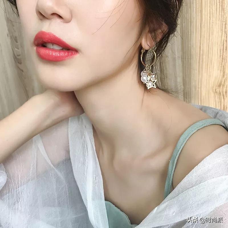 一眼就惊艳的耳环戴上百搭又高级,长脸适合戴的百搭耳环