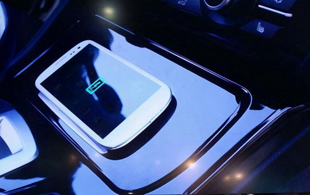 车上的type-c接口是给什么用的,车上的type-c需要什么样的数据线