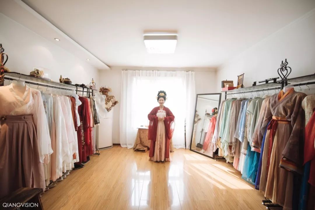 汉服一日游西安攻略,西安大唐不夜城汉服