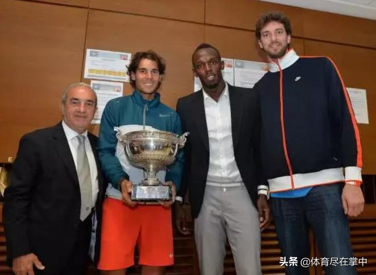 纳达尔本土复出马德里赛顺利晋级,皇马官方祝贺纳达尔