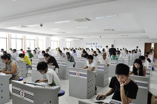 考驾照科目一试题100,考驾照科目一试题100题