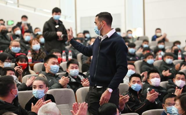 张外龙重庆,重庆当代1-0上海上港