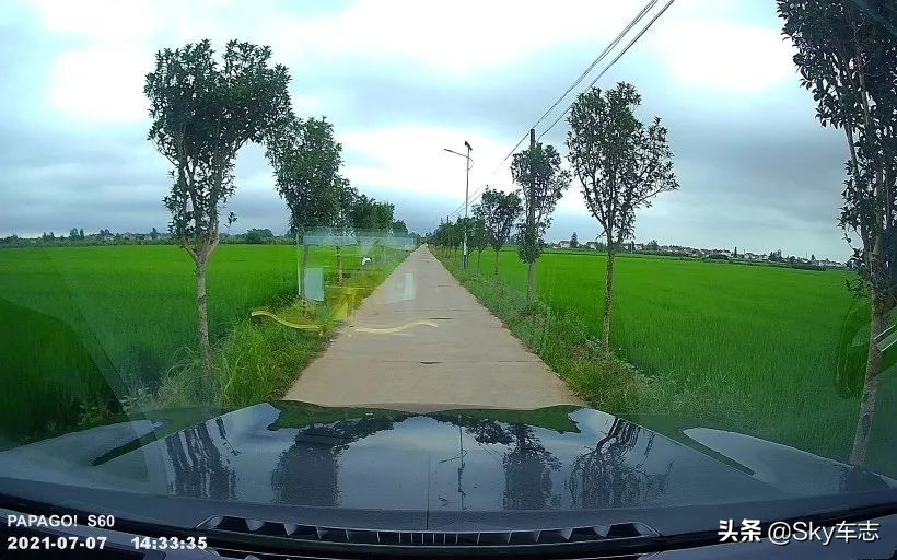 7天3000公里,宝马x57000公里发现烧机油