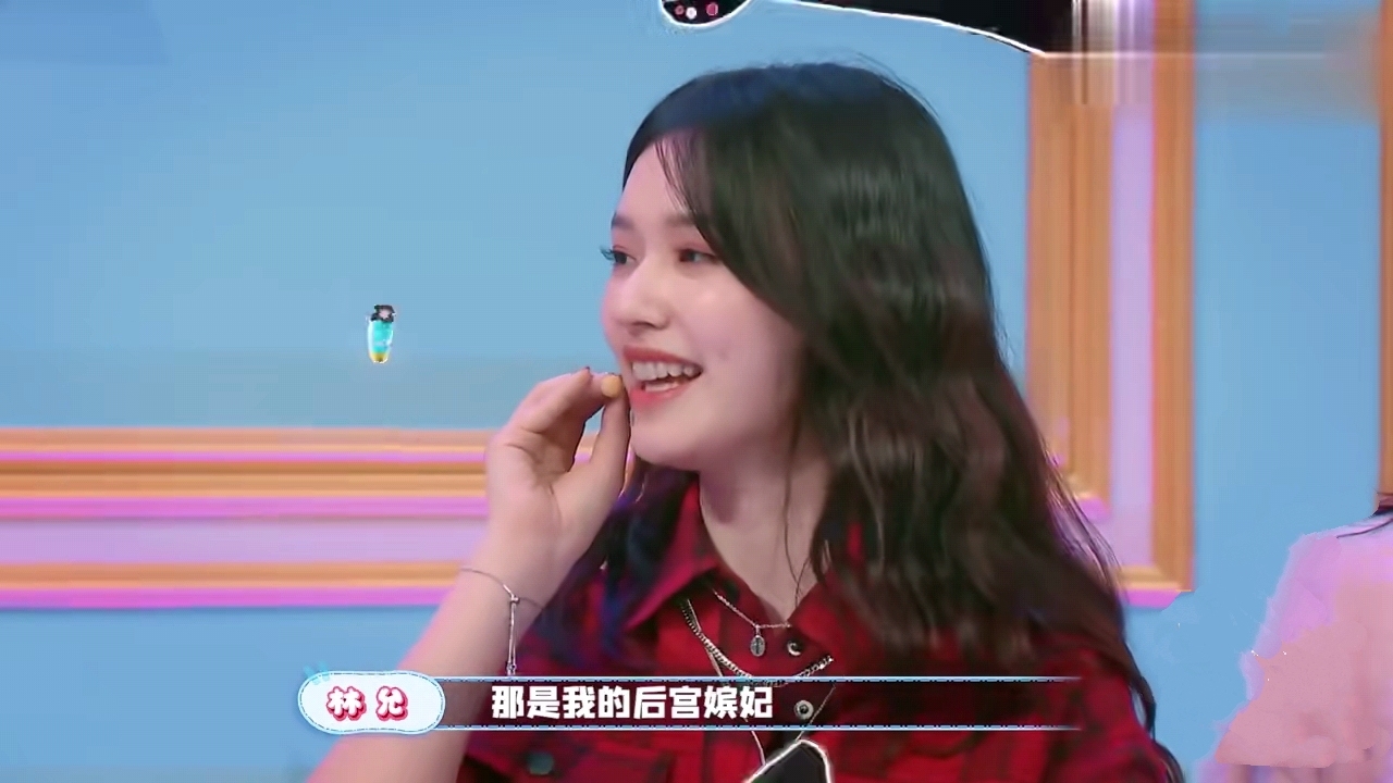 林允的美容装备,林允同款护脸面罩