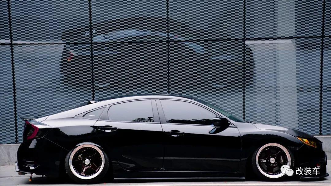 我不再是秒天秒地的10代思域,而是不务正业的手动玩家!